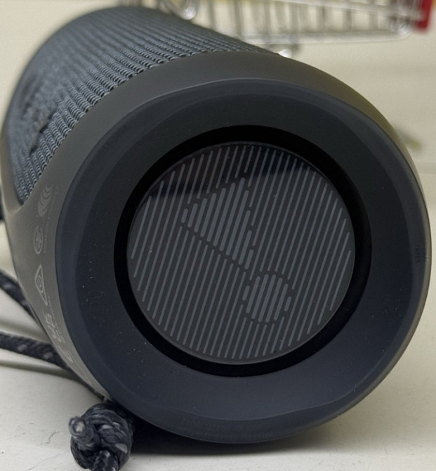 Портативна Bluetooth колонка JBL FLIP 4 у гарному стані. Харків - фото 3