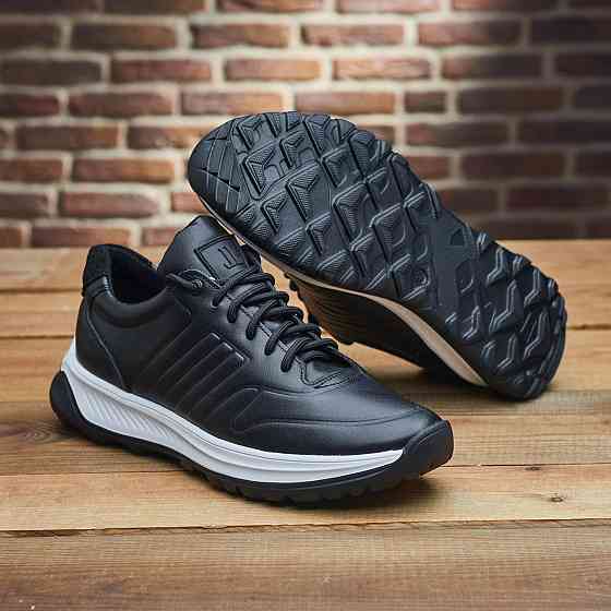 Чоловічи кросівки з натуральної шкіри ЛЕВЕЛЬ черный 56810б Харьков