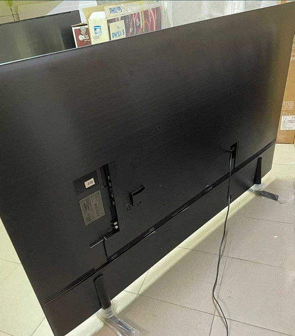 Телевизор Безрамный: 65