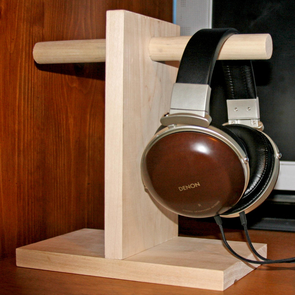 Стойка для наушников 