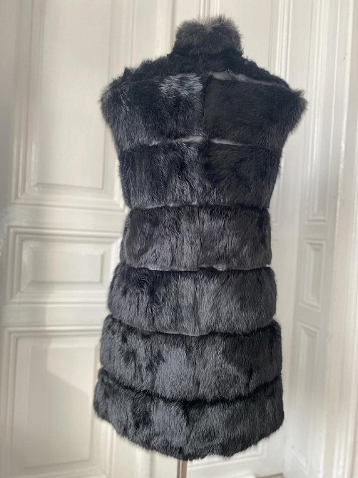 Жилетка жіноча з хутра кролика подовжена 48 р. Коломыя - изображение 3