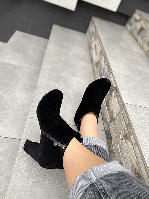 Nivelle Черевики жіночі демісезонні весна-осінь чорні, натуральна замша на підборах р. 39, 40 ( Коломия - фото 2