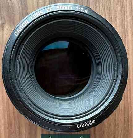 Фотоаппарат: Canon EF 50mm.1.4 Харьков