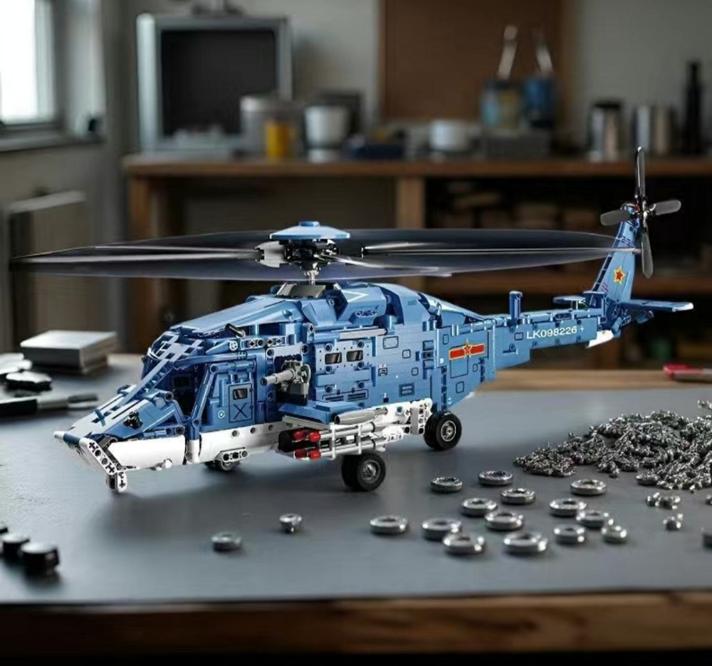 Конструктор Большой Вертолет 2001 деталей — Lego Toylinx, совместимый с LEGO Technic, военный вертолет Киев - изображение 6
