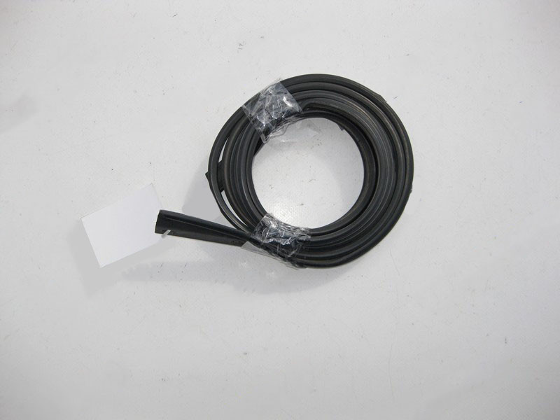 Mercedes-Benz  A1646904798 Ущільнення над лівими дверима GL X164 Одеса - фото 1