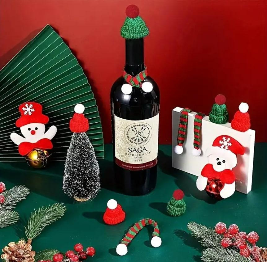 Набір із 12 мініатюрних в'язаних шапок та шарфів на Різдво - червоні та зелені, для рукоділля, прикр Київ - фото 2