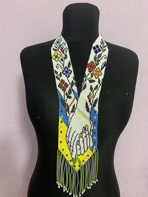 Гердан «Тримай мене міцно» з бісеру Коломия - фото 1