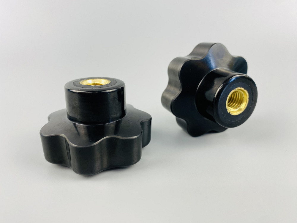 Наконечник важеля універсальний М10, D47 (чорний), латунна втулка різь внутрішня М10 Мукачево - фото 1