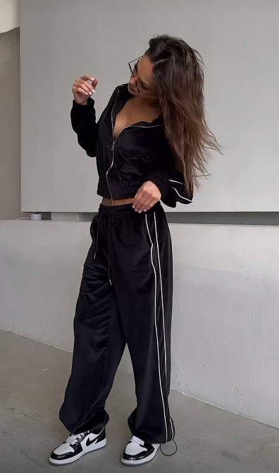 Велюровый костюм женский с широкими штанами Черный 42/46 Харьков - изображение 1