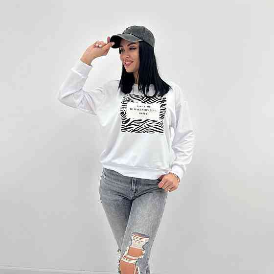 Женский свитшот с анималистичным принтом Wild Киев