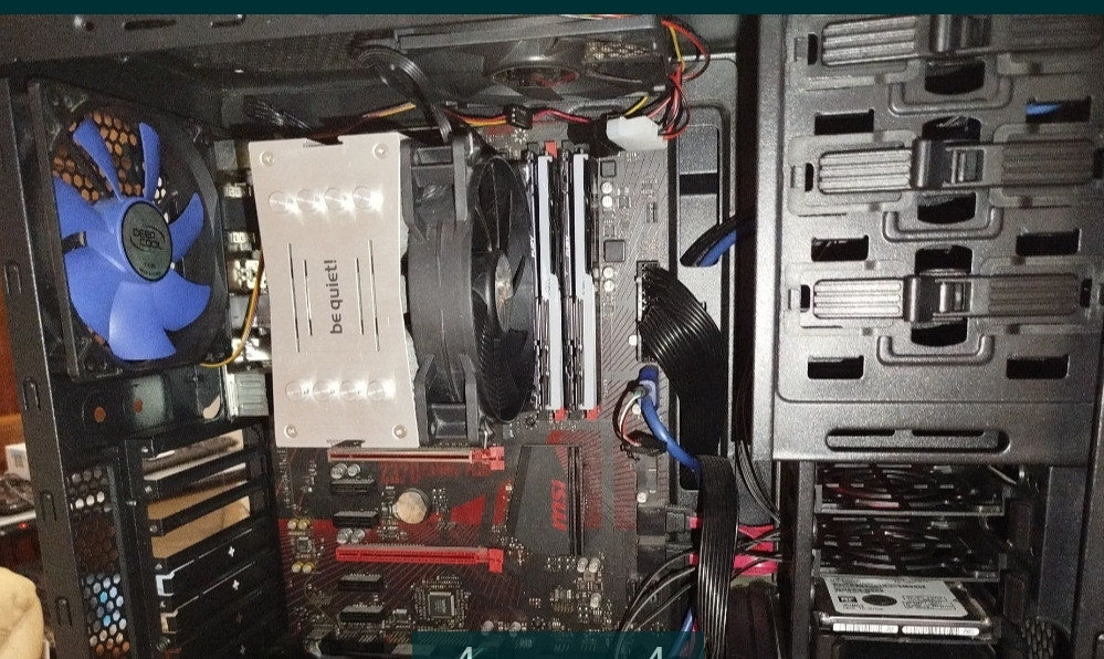 Комплект ПК с монитором, клавиатурой и мышкой

- Монитор: 27