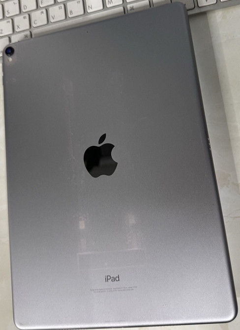 Планшет iPad Pro 10.5 64Gb WiFi Space Гарний, без ремонтів та блокувань! Киев - изображение 1