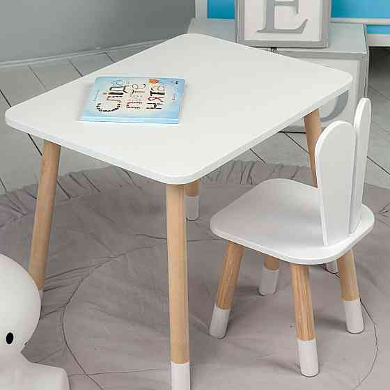 Прямоугольный стол и стул детский белоснежный зайчик. Столик белый детский столик Киев