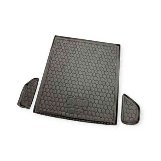 Килимок VW Пасат B8 2015 -> універсал багажника Мукачево