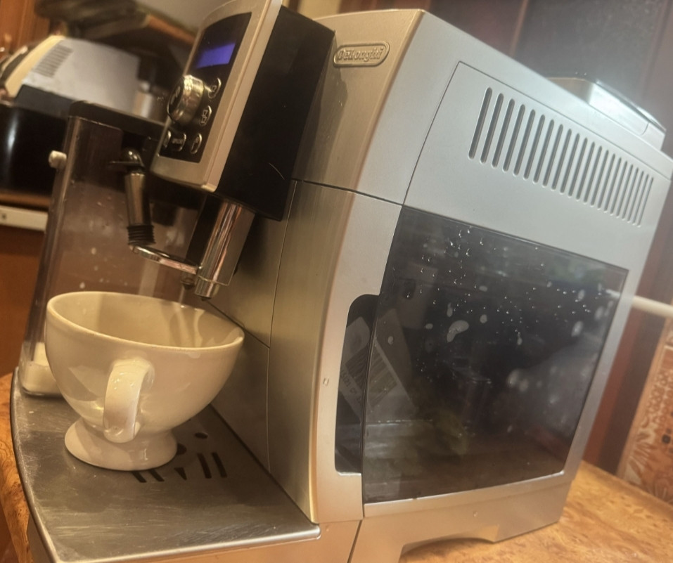 Кофемашина Delonghi ECAM Киев - изображение 4
