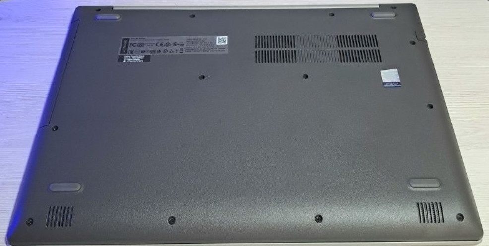 Ноутбук: Lenovo IdeaPad 330/ i5-8250U / 8Gb./ 128Gb. / Intel UHD 620 до 2Gb. Киев - изображение 2