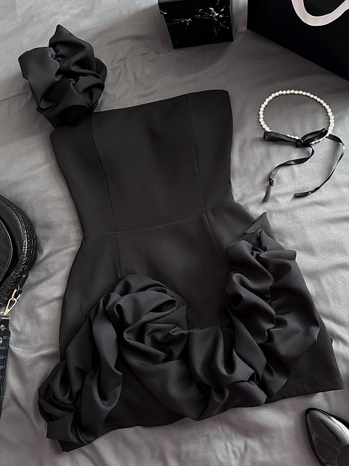 Женское праздничное мини платье с воланами костюмка барби Одесса - изображение 14