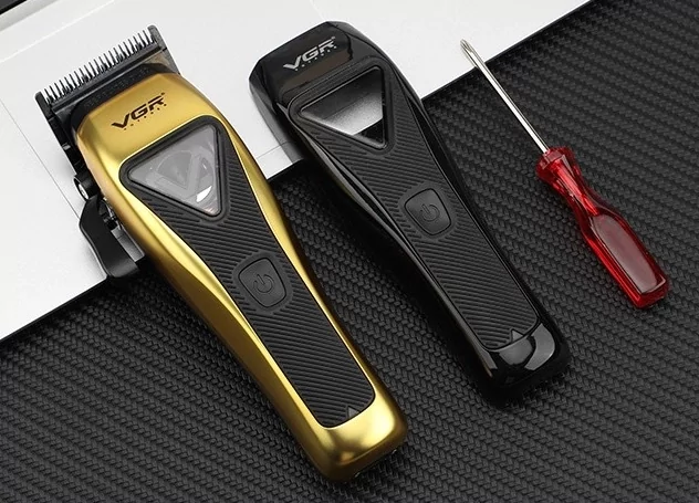 Професійна машинка для стрижки VGR V-015 Pro 7Вт 2500 мАг з насадками Вінниця - фото 7