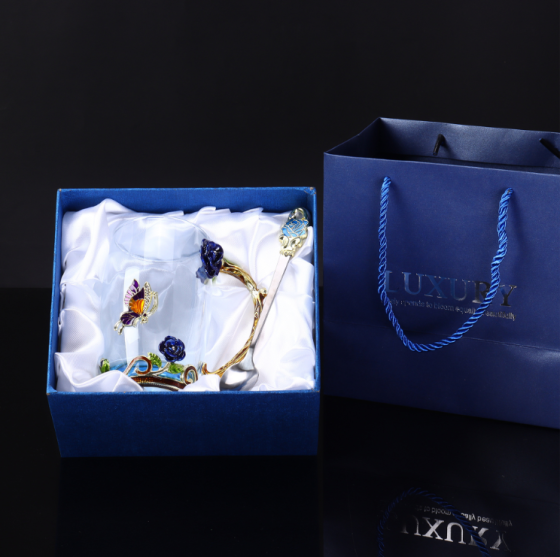 Чашка ПОДАРОЧНАЯ термостойкая Синяя РОЗА с ложечкой, Подарочная упаковка Кременчуг