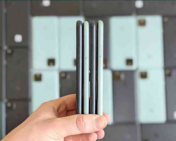 Смартфон Google Pixel 5 8/128Gb Green/Black Киев