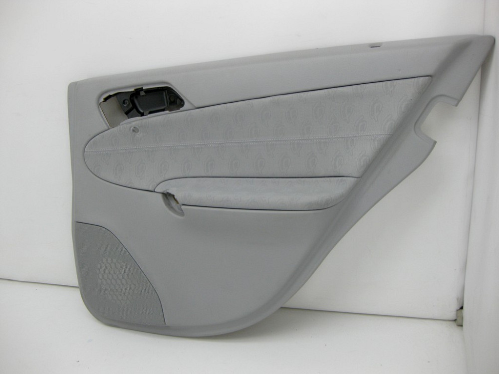 Mercedes-Benz  A2037300870 7E60 Карта задніх правих дверей сіра тканина C-class W203 C-class S203 Одесса - изображение 4
