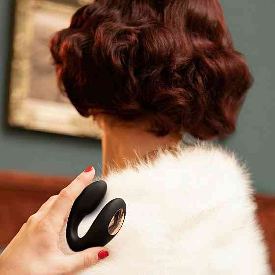 Вібратор для пар osy Gold – C-Shape Vibrator with Luxury Charging Case – Black Sex Aura Київ