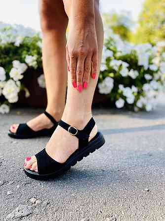 Mermaid Босоніжки жіночі замшеві літні на низькому ходу чорні відкриті Mermaid 20-31 / Стильні Коломыя