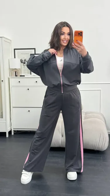 Жіночий спортивний костюм з лампасами — стильний повсякденний комплект Одеса - фото 13