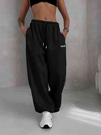 Жіночі стильні штани оверсайз-джогери двонитка Чорний Одеса