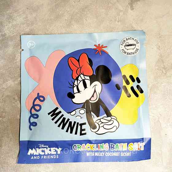 Дитяча хрумка сіль для ванни з ароматом молочного кокосу Disney Minnie 55 г. Львів