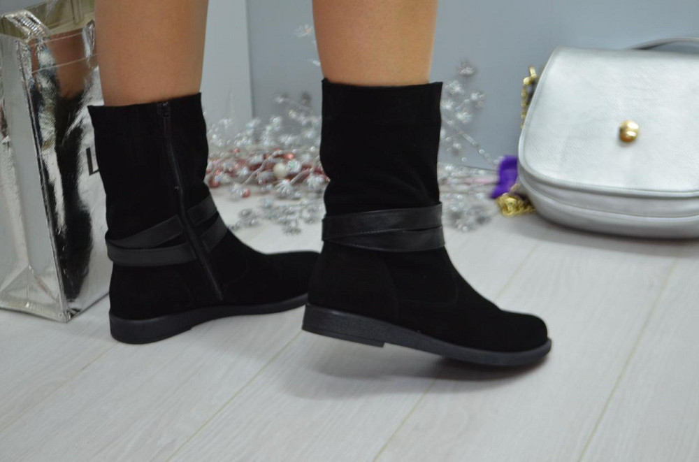 Напівчоботи жіночі ЭММА 01 чорні замша натуральна з хутром висота 21 см обхват 29,5-32 см (2376 Коломыя - изображение 3