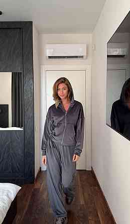 Женский повседневный костюм двойка: кофта и штаны велюр Одесса