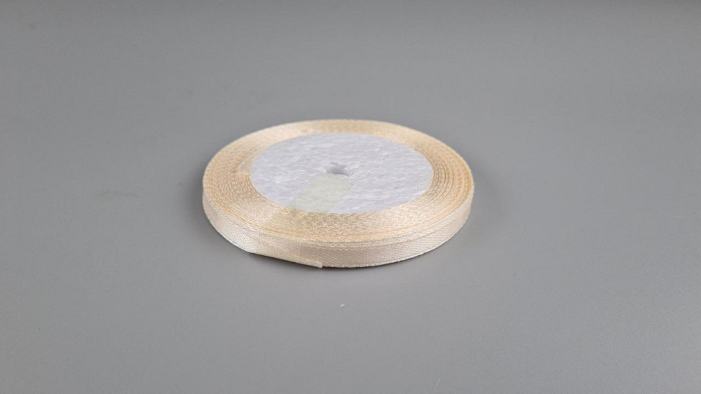 Стрічка атласна для повітряних куль і подарунків 0,6 см (23 метри) пудра (1 пачка) Харків - фото 2