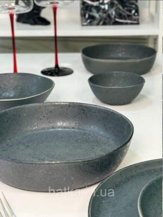 Тарілка глибока салатник чорна  кераміка 16*4,5 см "Шайні-дот" 101-0415 для дому та ресторанів Київ