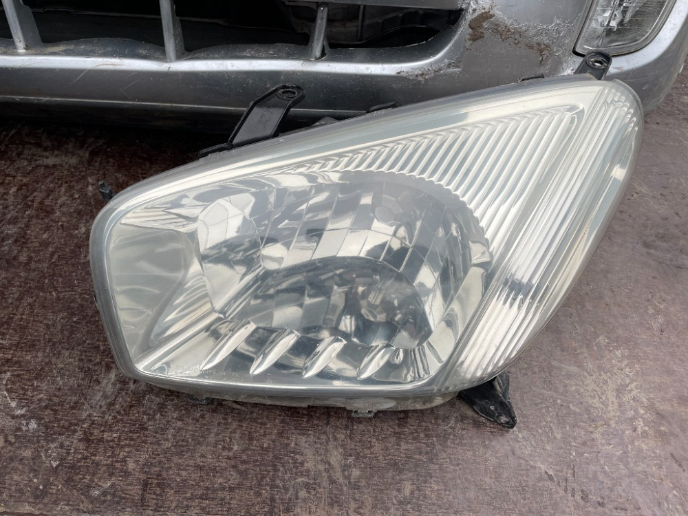 Фара ліва Toyota Rav 4 2001-2005 Ковель - изображение 1