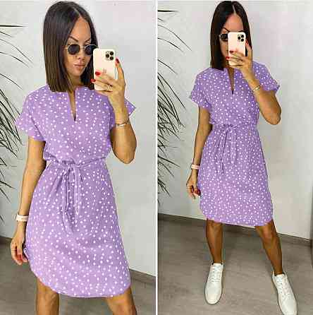 Легкое летнее платье в горошек 