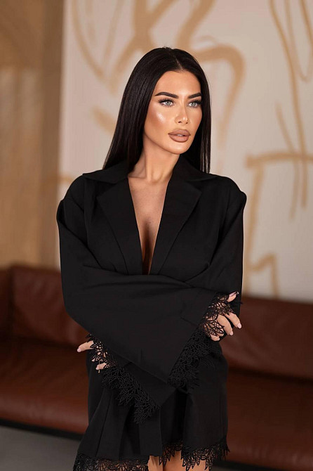 Женское стильное обаятельное платье-пиджак  креп костюмка Черный Одесса - изображение 8