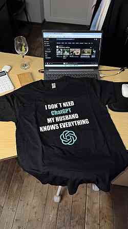 Футболка с принтом “I Don’t Need ChatGPT, My Husband Knows Everything” XXL, Белый Черновцы