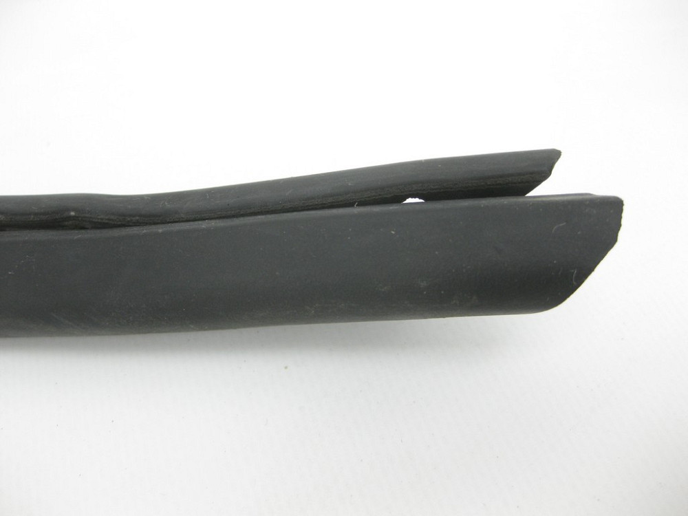 Mercedes-Benz  A2097200254 Ущільнювач над правим опускним склом CLK C209 Одеса - фото 8