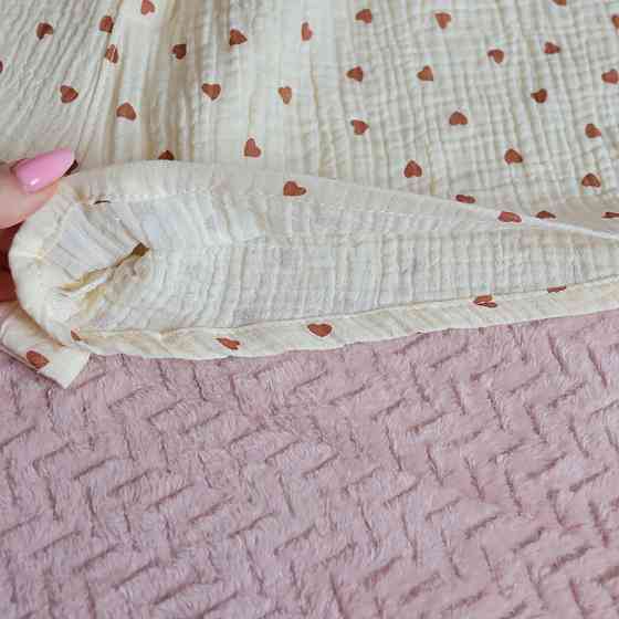 Муслінові чоловічі труси-шорти коричневі сердечка на ванільному Кам'янець-Подільський