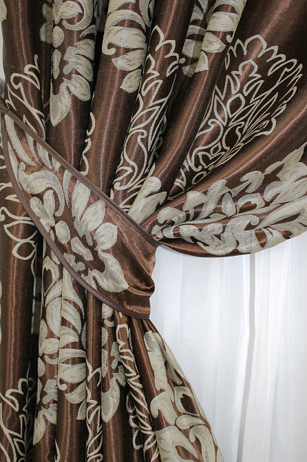 Комплект готовых штор VR-Textil Блэкаут-софт Корона № 1274ш(А) Коричневый с бежевым 150х275 см 2шт (33-0118) Киев - изображение 4