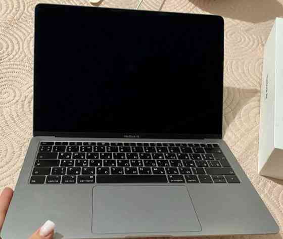 Ноутбук: Apple MacBook Air 13 (2018) A1932. Київ