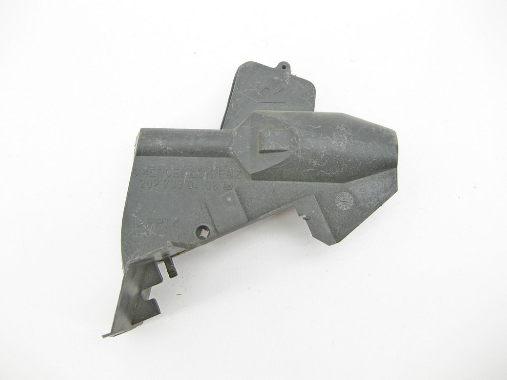 Mercedes-Benz  A2027330408 Кришка - пильник замка задніх правих дверей E-Class W210 C-Class W202 Одесса - изображение 1