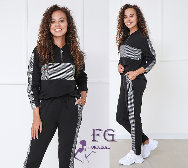 Демисезонный прогулочный костюм из трикотажа 