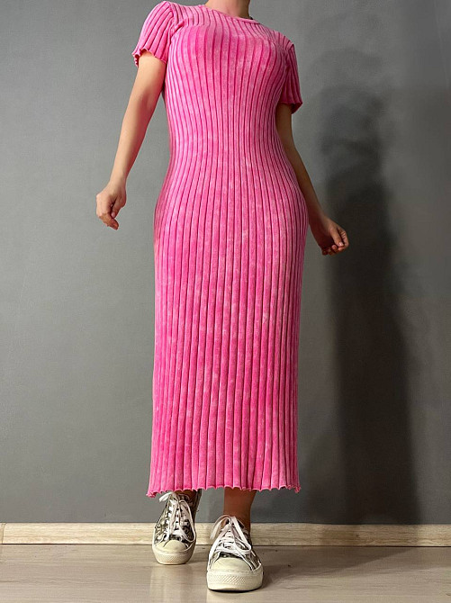 Сукня жіноча Fashion 3042 довга трапеція трикотажна в рубчик, рожевий, one size Київ - фото 11