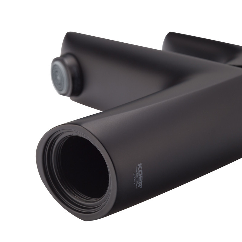 Черный смеситель для умывальника Koer KB-10008-05 KR3471 Харьков - изображение 8