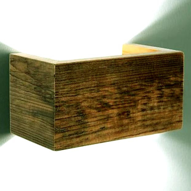 Светильник настенный 