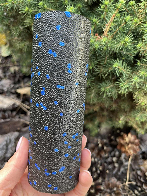 Масажний ролик (роллер) гладкий PowerPlay PP-4346 Mini EPP Foam Roller Чорно/Синій (15x5,3см.) Кам'янське - фото 4