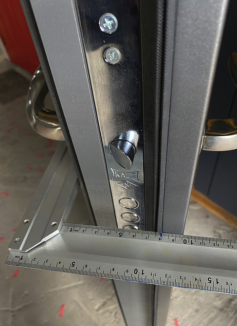 Двері вуличні Redfort, модель Титан, комплектація Композит (2 контури) Київ - фото 4