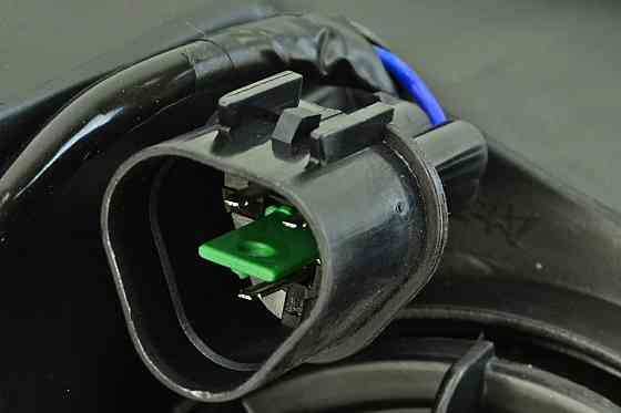 Фара Elantra 6 AD (2016-2018) галоген лінзована ДХО (LED) (електрокоректор) права Хюндай Мукачево